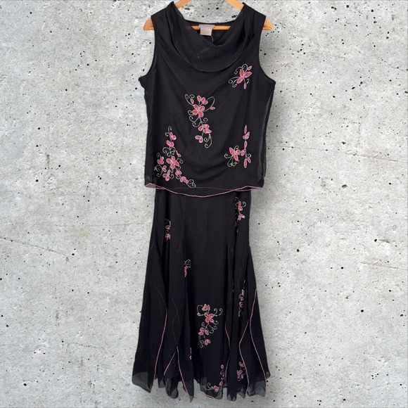 Dresses & Skirts - Vtg Y2K Chiffon Beaded Cowl Neck Tank Midi Ruffle Skirt Set Fairy Fairygoth Sz L